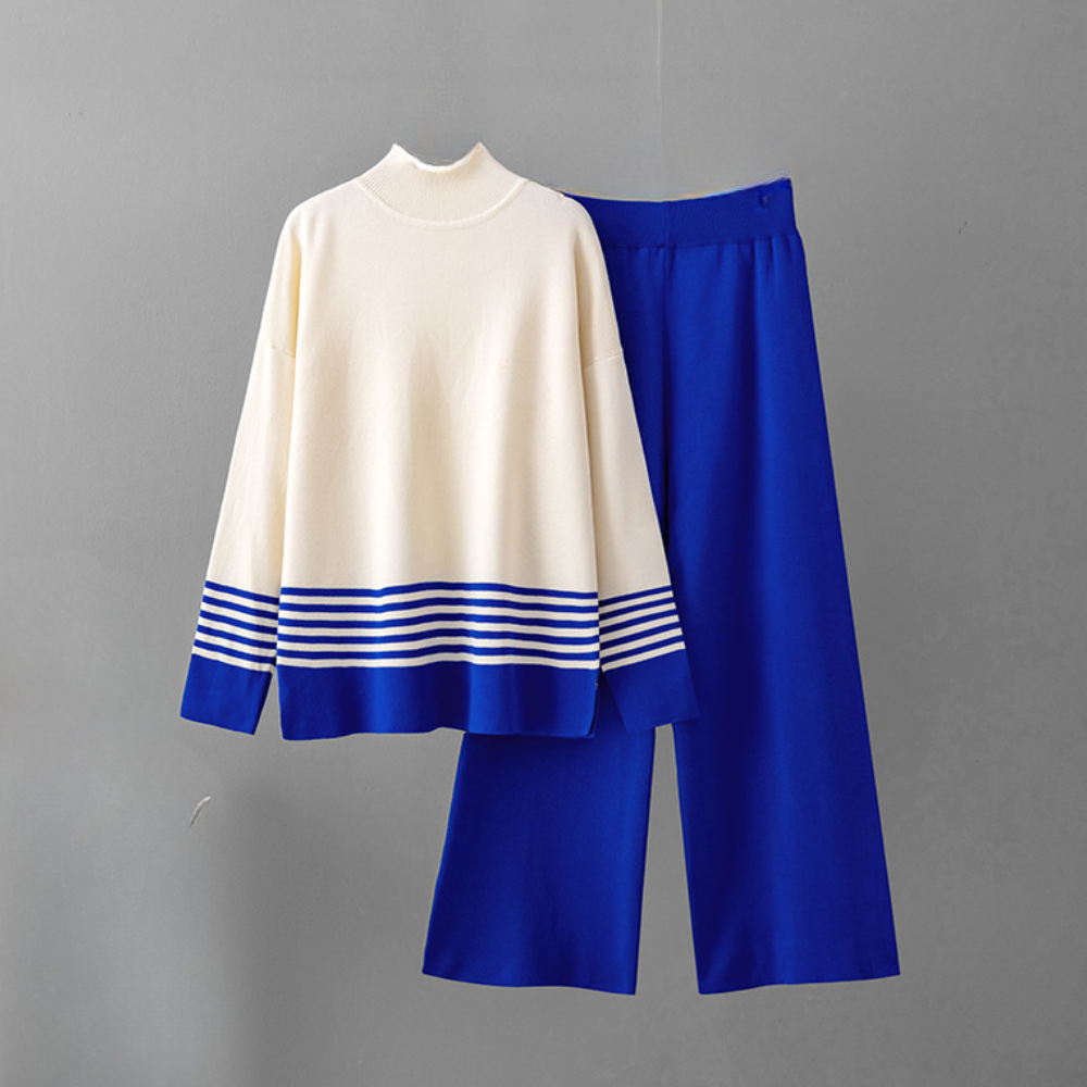 AMELIA Gebreide tweedelige comfortabele set