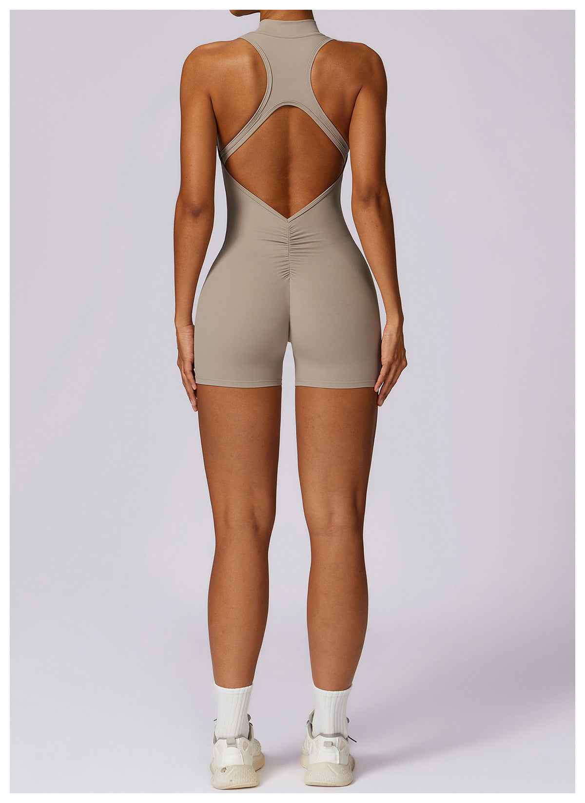 VIOLET /  Activewear Romper met open back