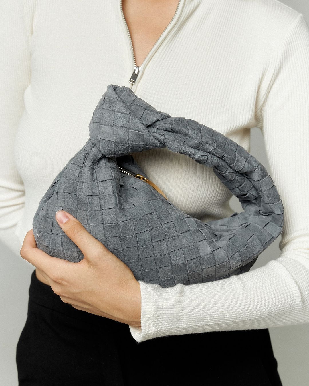 LINA - Grey Woven Handbag