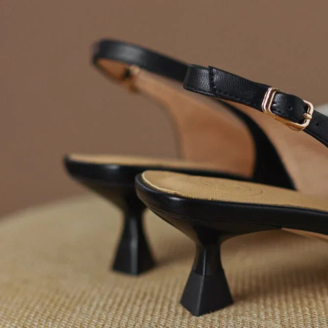 MARIJ- Slingback pumps met spitze neus