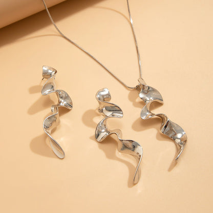 NIAK -  Ketting & Oorbellen Set