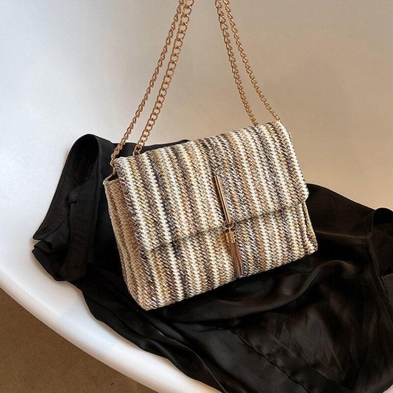VIL - Chique en Compact Elegante Clutch